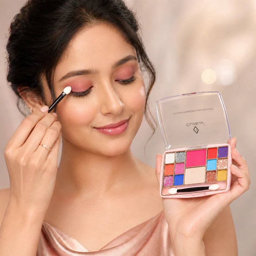 Multi-color Eyeshadow  Compact Makeup Kit (15 Gm  1 Pc)