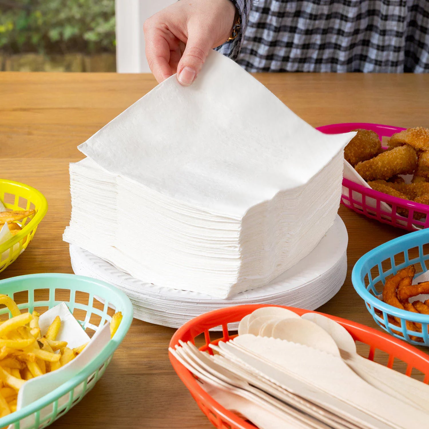 6222 Tissue Paper For Wiping And Cleaning Purposes Of Types Of Things.