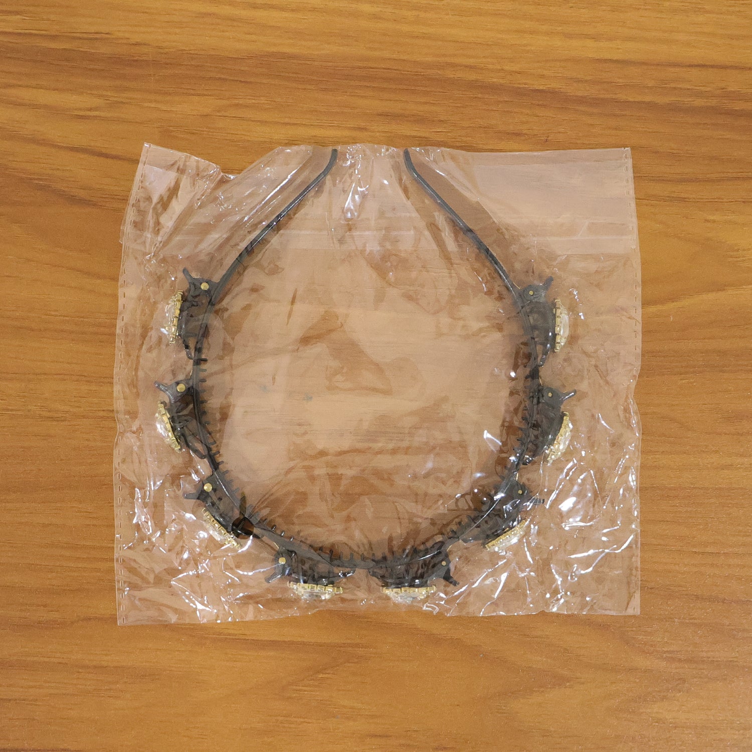 Premium Crystal Studded Designer Hairband For Women  Girls (1 Pc)