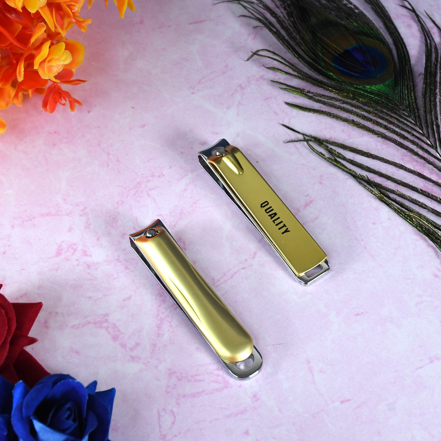 Stainless Steel Folding Portable Large Nail Clippers With Nail File (1 Pc)