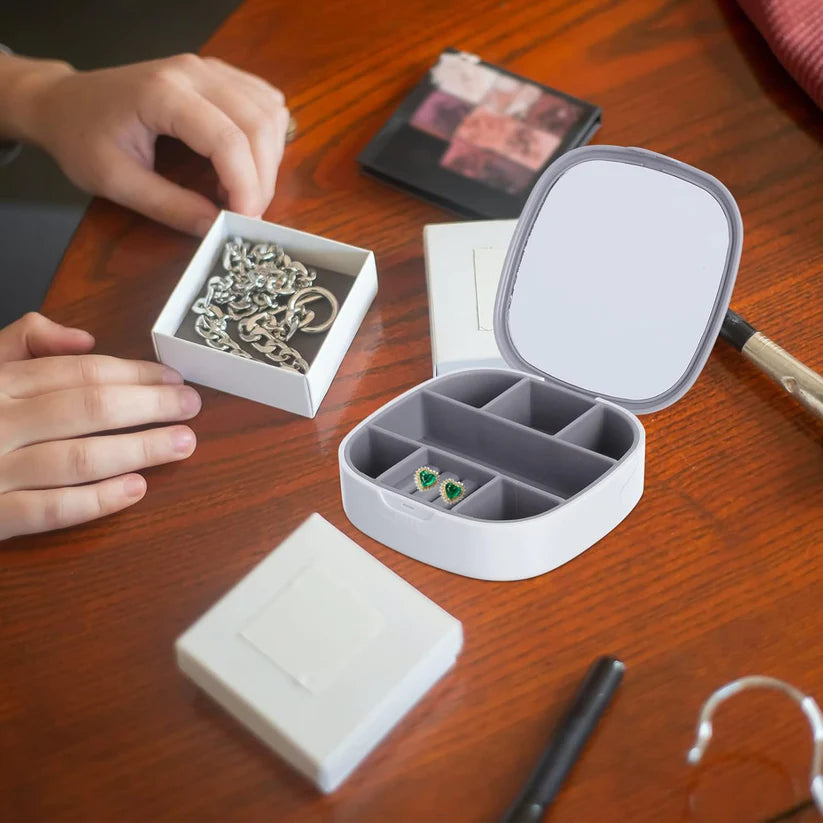 Plastic Jewelry Storage Box With Built-in Mirror  Multi-section (1 Pc)