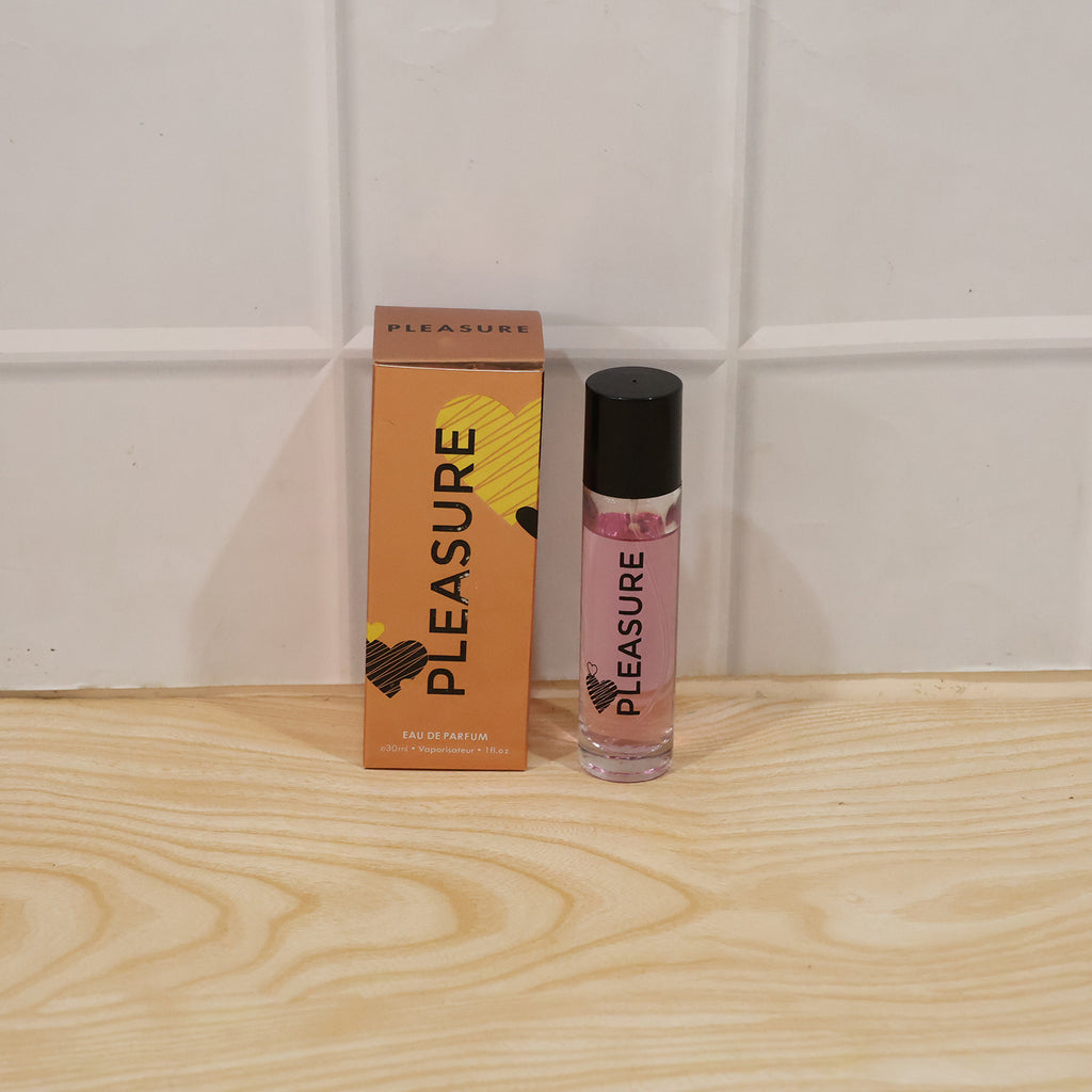 Pleasure Eau De Parfum Spray (1 Pc 30 Ml)