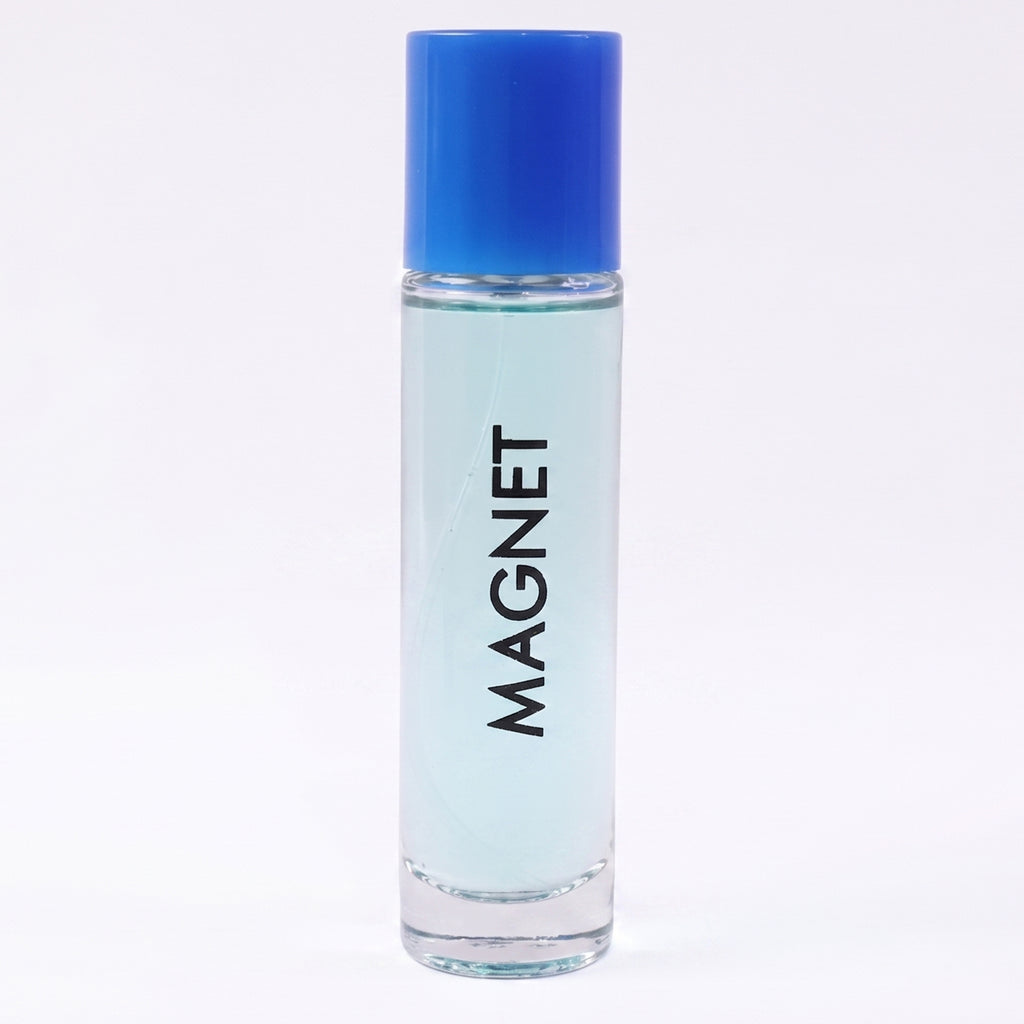 Magnet Eau De Parfum Spray (1 Pc 30 Ml)