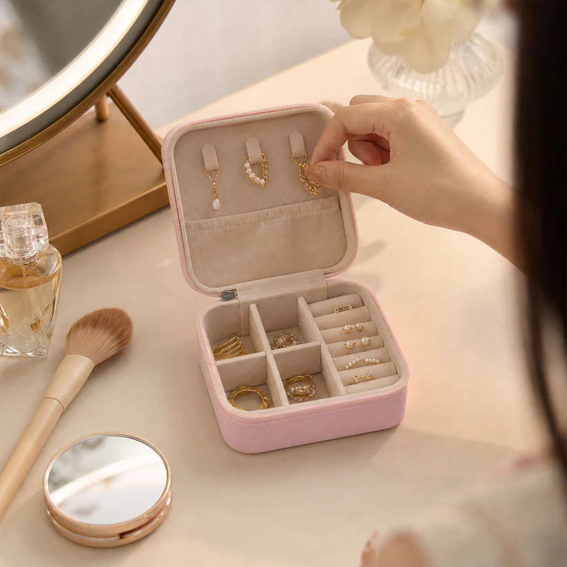 Jewellery Box For Women Mini Portable Jewelry Box Organiserpu Leather Jewlerrying Display Holder Small Travel Jewellery Box For Girls Women Mother Daughte Travel Ring Pendant Earring Necklace Storage Case