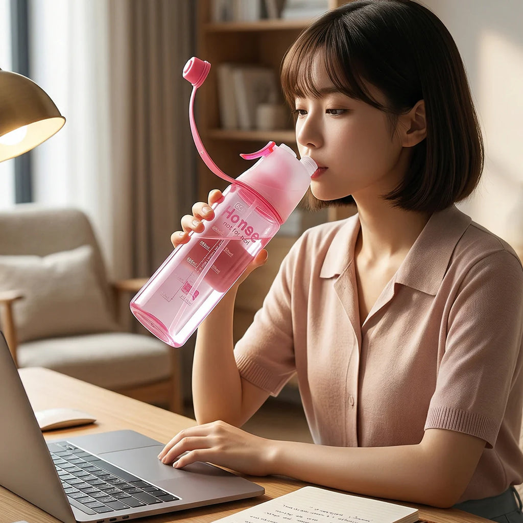 Plastic Dual Function Sports Water Bottle With Built-in Mist Spray And Leakproof Cap (600ml  1 Pc)